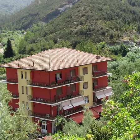 Apartament Tramontiemare